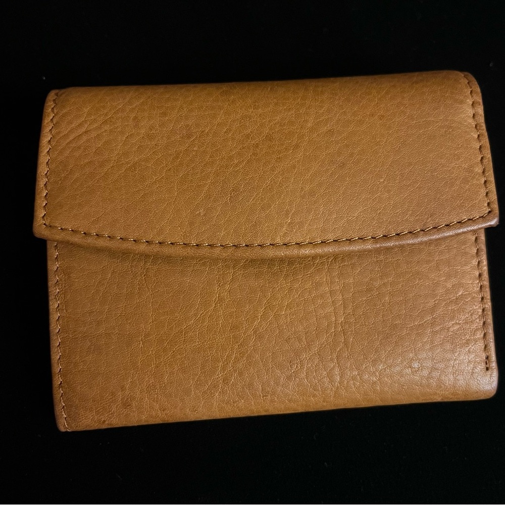 Rolfs Men's Leather Bifold Wallet